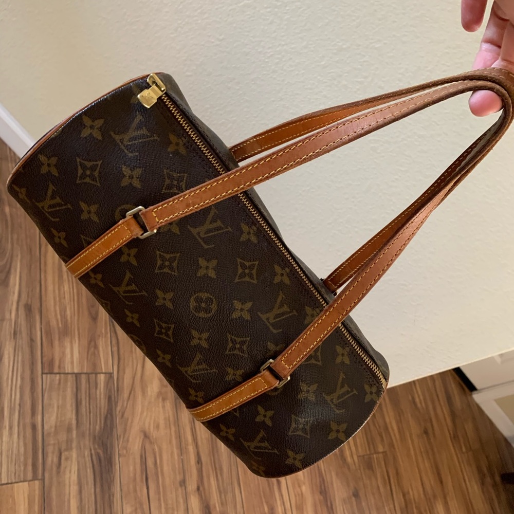 Authentic Louis Vuitton PAPILLION 30cm!!